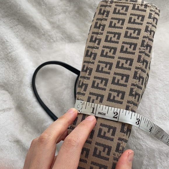 Fendi vintage monogram Zucchino pattern canvas tote bag. - Picture 11 of 15